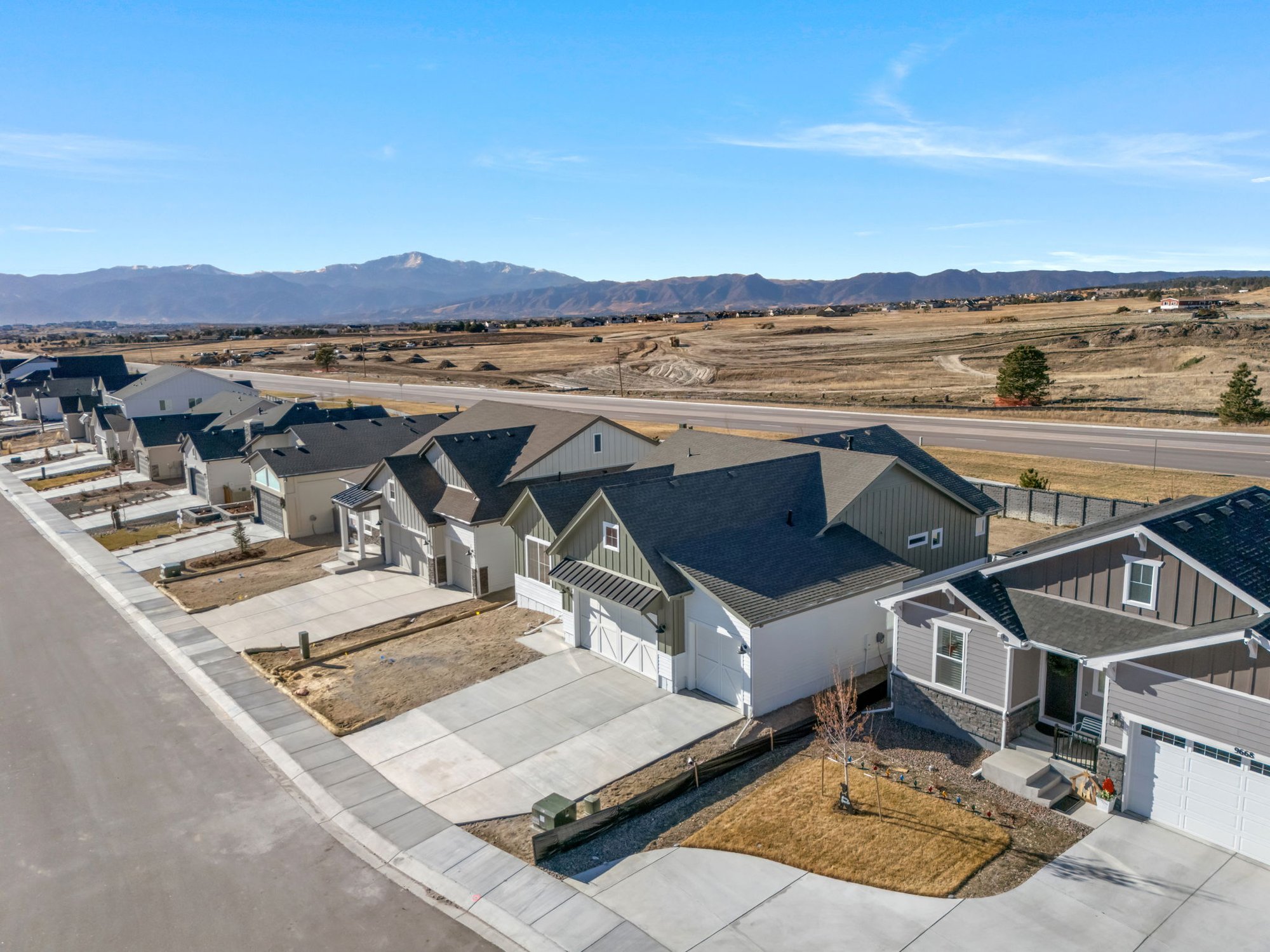 45-web-or-mls-DJI_20251216041327_0482_D