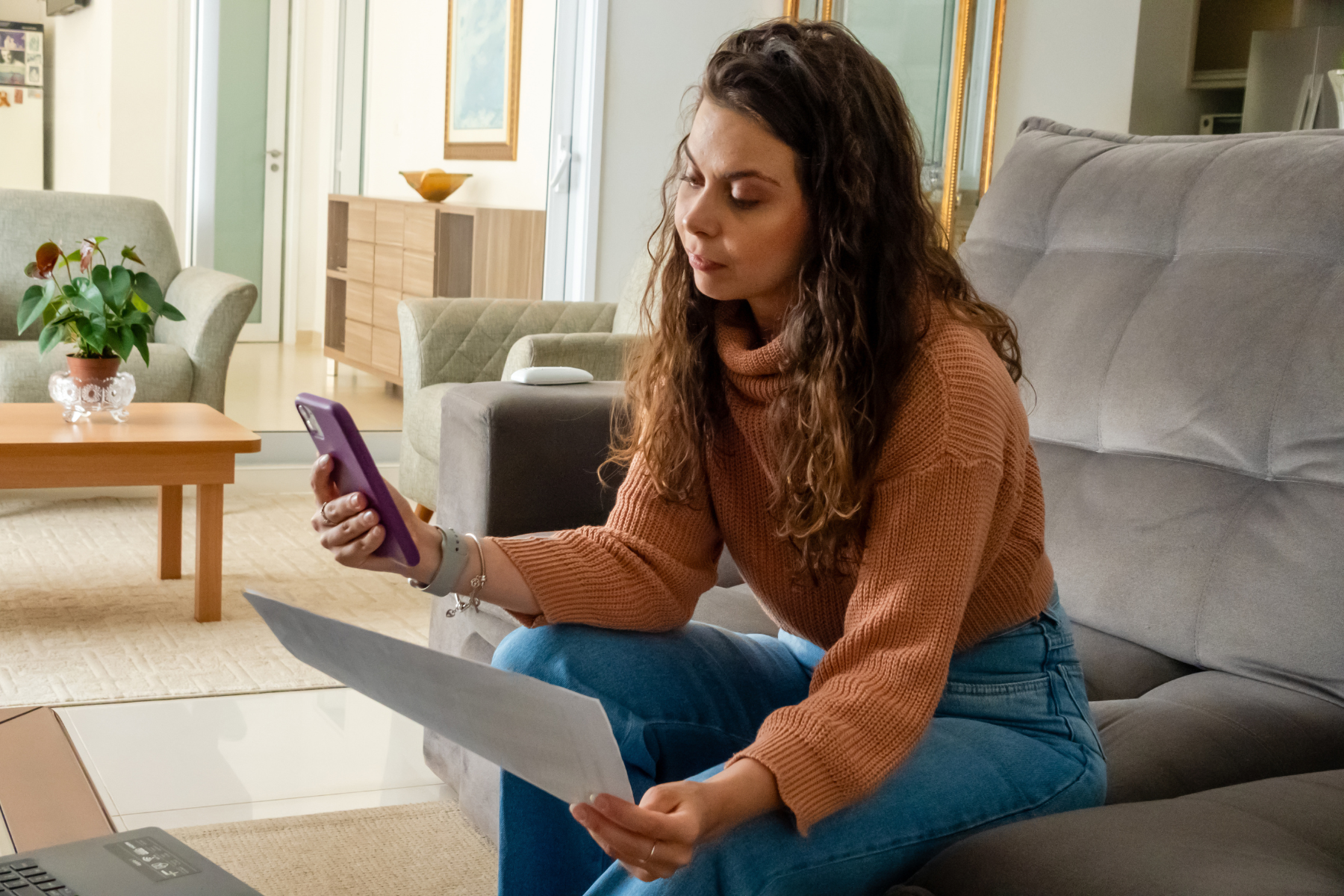 <span id="hs_cos_wrapper_name" class="hs_cos_wrapper hs_cos_wrapper_meta_field hs_cos_wrapper_type_text" style="" data-hs-cos-general-type="meta_field" data-hs-cos-type="text" >Buying a New vs. Used Home: Key Differences</span>