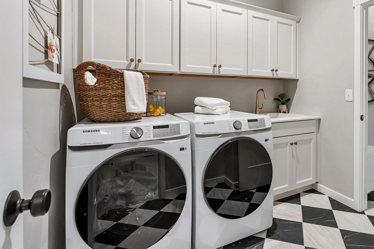 Washer / Dryer