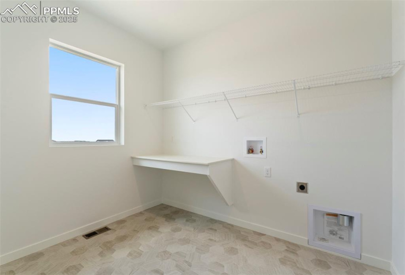 8064 School House Drive, Colorado Springs, Colorado 80908, 3 Bedrooms Bedrooms, ,3 BathroomsBathrooms,Residential,For Sale,School House,2758320