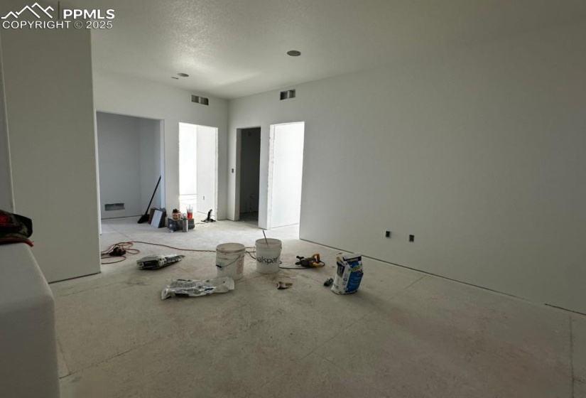 8055 School House Drive, Colorado Springs, Colorado 80908, 3 Bedrooms Bedrooms, ,3 BathroomsBathrooms,Residential,For Sale,School House,2399011