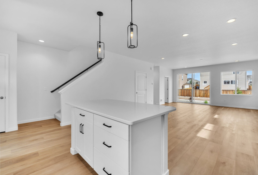 8164 Manor House Way, Colorado Springs, Colorado 80908, 3 Bedrooms Bedrooms, ,3 BathroomsBathrooms,Residential,For Sale,Manor House Way,9776840