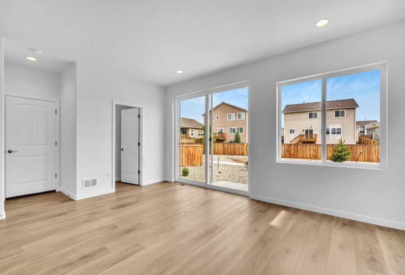 8164 Manor House Way, Colorado Springs, Colorado 80908, 3 Bedrooms Bedrooms, ,3 BathroomsBathrooms,Residential,For Sale,Manor House Way,9776840