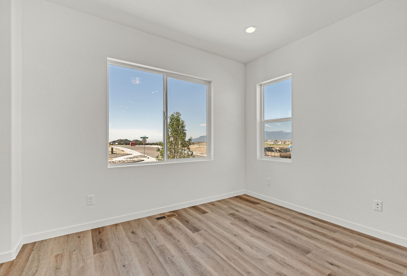 8140 Manor House Way, Colorado Springs, Colorado 80908, 3 Bedrooms Bedrooms, ,3 BathroomsBathrooms,Residential,For Sale,Manor House Way,9776842