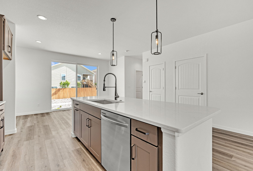 8140 Manor House Way, Colorado Springs, Colorado 80908, 3 Bedrooms Bedrooms, ,3 BathroomsBathrooms,Residential,For Sale,Manor House Way,9776842