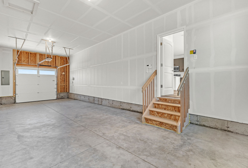 8140 Manor House Way, Colorado Springs, Colorado 80908, 3 Bedrooms Bedrooms, ,3 BathroomsBathrooms,Residential,For Sale,Manor House Way,9776842