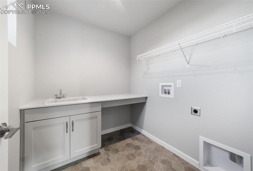 9363 Gallery Place, Colorado Springs, Colorado 80924, 4 Bedrooms Bedrooms, ,5 BathroomsBathrooms,Residential,For Sale,Gallery,5531135
