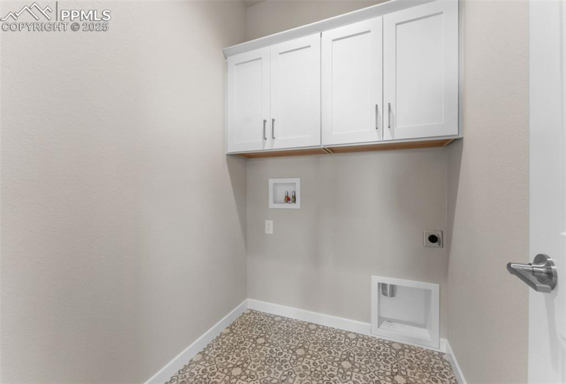 6459 Jennings Way, Colorado Springs, Colorado 80924, 4 Bedrooms Bedrooms, ,3 BathroomsBathrooms,Residential,For Sale,Jennings,6869441