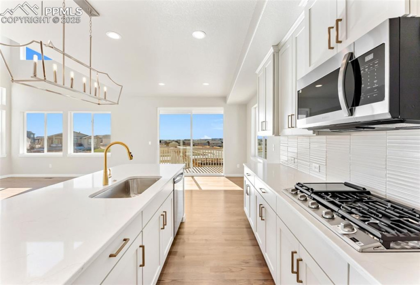 6459 Jennings Way, Colorado Springs, Colorado 80924, 4 Bedrooms Bedrooms, ,3 BathroomsBathrooms,Residential,For Sale,Jennings,6869441