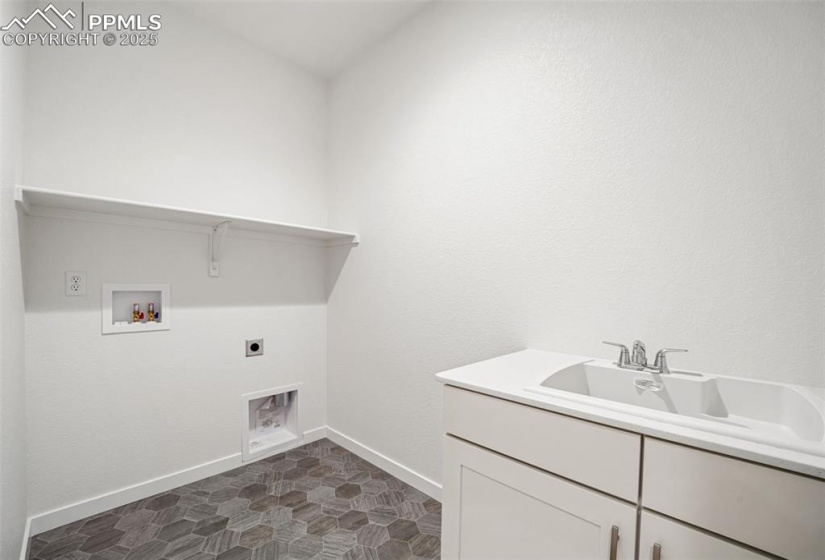 9660 Texas Jack Drive, Colorado Springs, Colorado 80921, 4 Bedrooms Bedrooms, ,3 BathroomsBathrooms,Residential,For Sale,Texas Jack,1272910