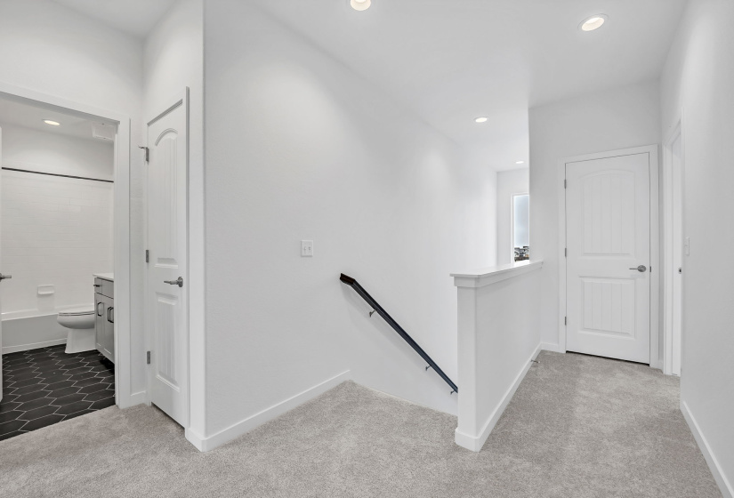 8172 Manor House Way, Colorado Springs, Colorado 80908, 3 Bedrooms Bedrooms, ,3 BathroomsBathrooms,Residential,For Sale,Manor House Way,9932792