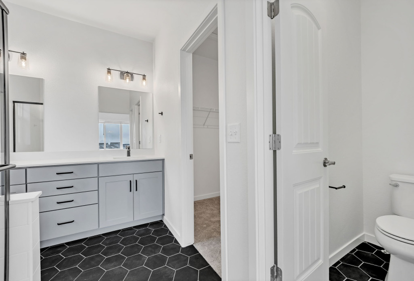 8172 Manor House Way, Colorado Springs, Colorado 80908, 3 Bedrooms Bedrooms, ,3 BathroomsBathrooms,Residential,For Sale,Manor House Way,9932792