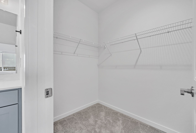 8172 Manor House Way, Colorado Springs, Colorado 80908, 3 Bedrooms Bedrooms, ,3 BathroomsBathrooms,Residential,For Sale,Manor House Way,9932792