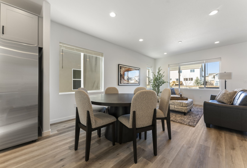 8172 Manor House Way, Colorado Springs, Colorado 80908, 3 Bedrooms Bedrooms, ,3 BathroomsBathrooms,Residential,For Sale,Manor House Way,9932792