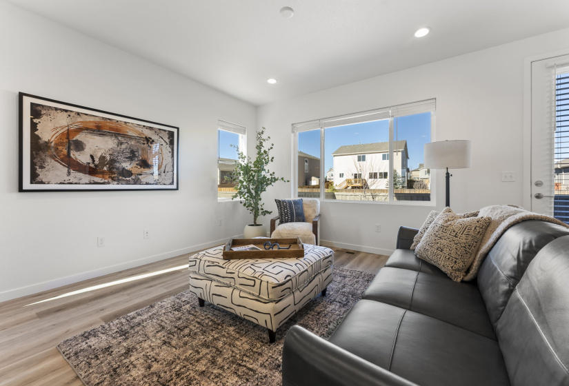 8172 Manor House Way, Colorado Springs, Colorado 80908, 3 Bedrooms Bedrooms, ,3 BathroomsBathrooms,Residential,For Sale,Manor House Way,9932792