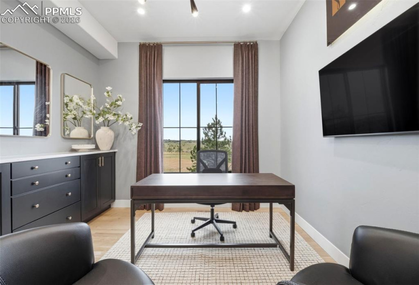 15390 Sandbagger Drive, Colorado Springs, Colorado 80908, 5 Bedrooms Bedrooms, ,5 BathroomsBathrooms,Residential,For Sale,Sandbagger,3216779