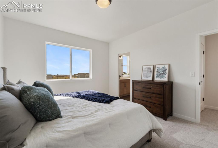 9283 Old Divide Drive, Colorado Springs, Colorado 80908, 4 Bedrooms Bedrooms, ,4 BathroomsBathrooms,Residential,For Sale,Old Divide,5397144