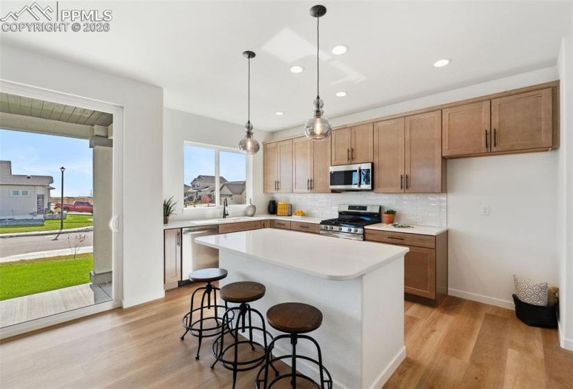 9283 Old Divide Drive, Colorado Springs, Colorado 80908, 4 Bedrooms Bedrooms, ,4 BathroomsBathrooms,Residential,For Sale,Old Divide,5397144